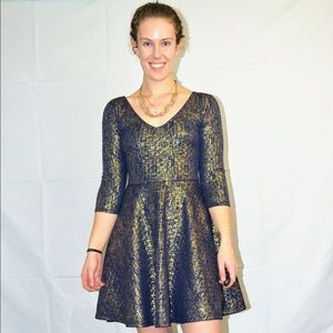 Navy & Gold 3/4 sleeve stretch skater dress XS